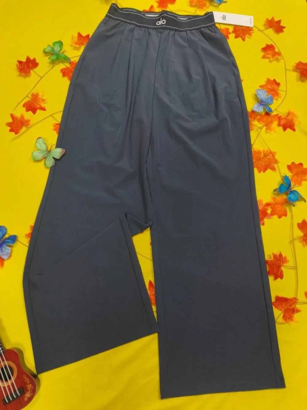 NWT Alo Yoga Suit Up Trouser Navy Blue - Clean Girl/Quiet Luxury (Regular)💙✨